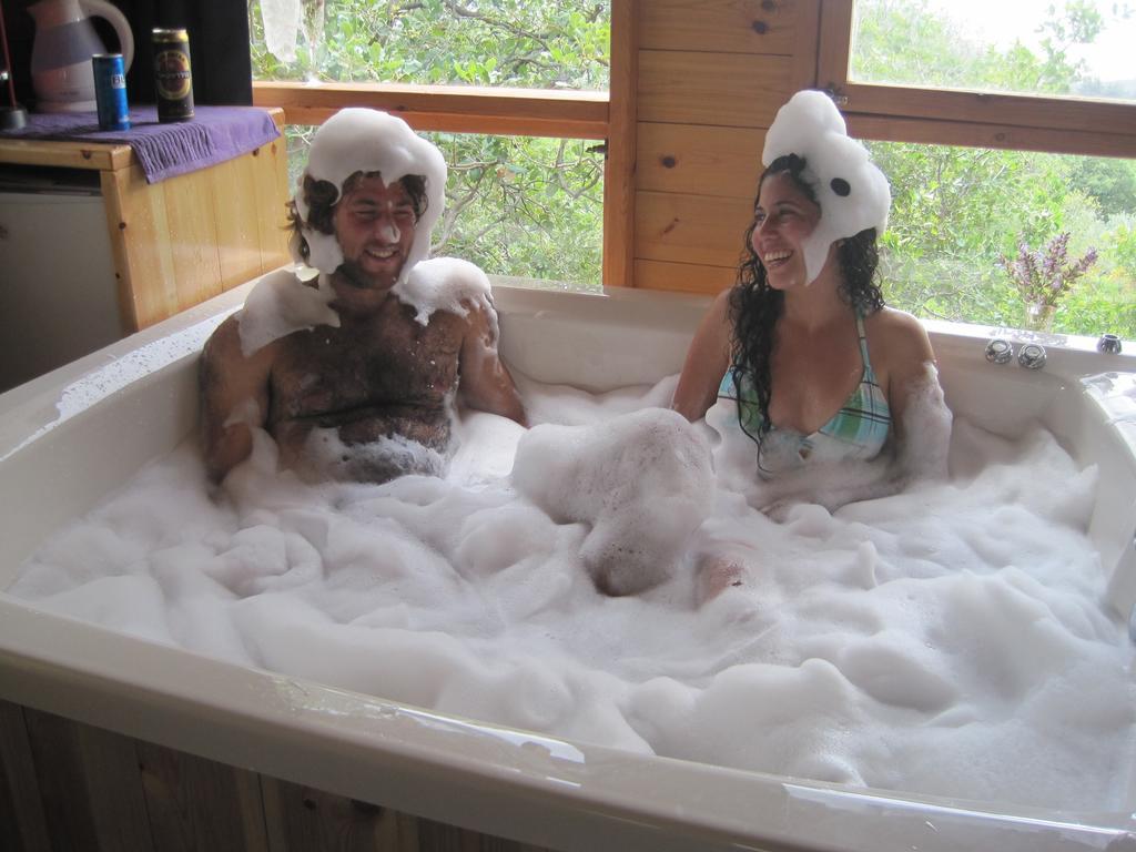 Spa In The Woods - B&B In Amirim Cameră foto
